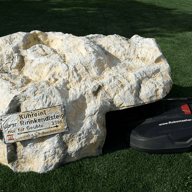 Shelter rock robot mower Shelter rock robot mower